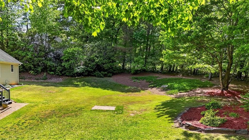 402 Deer Run Property Photo 45