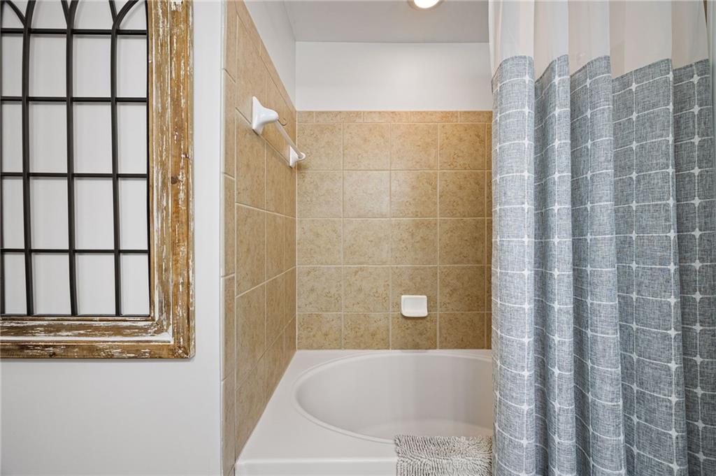 229 Kigian Trail Property Photo 22