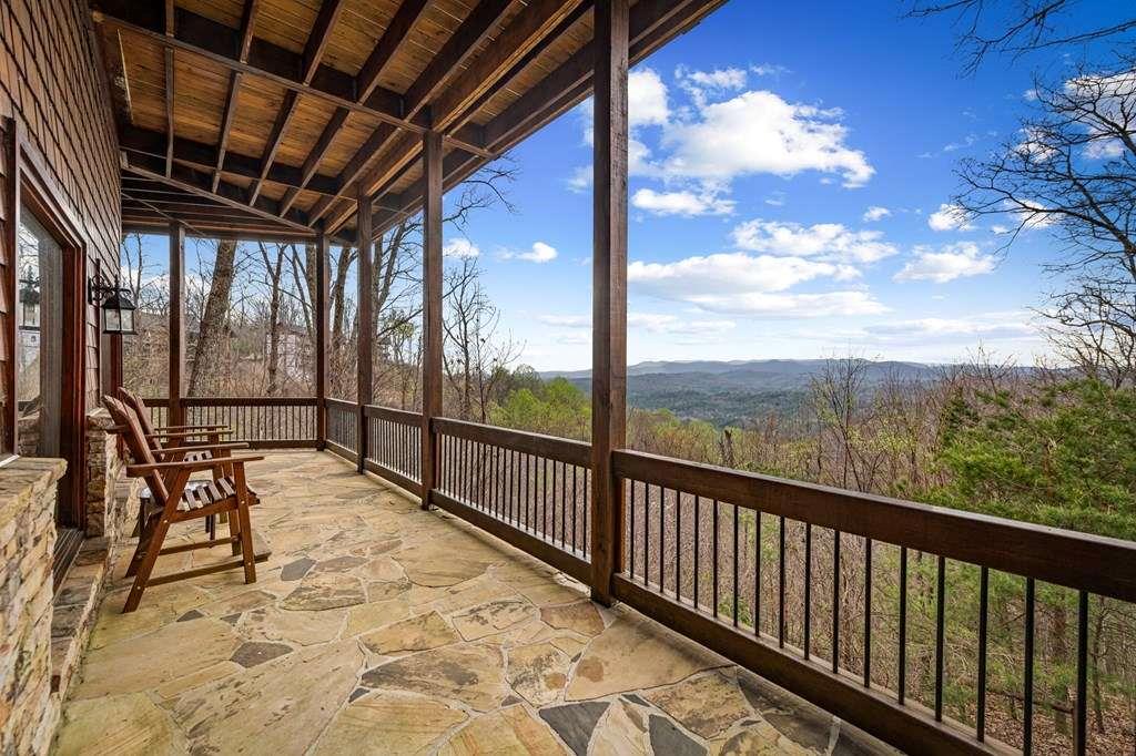 602 Overlook Drive Property Photo 16