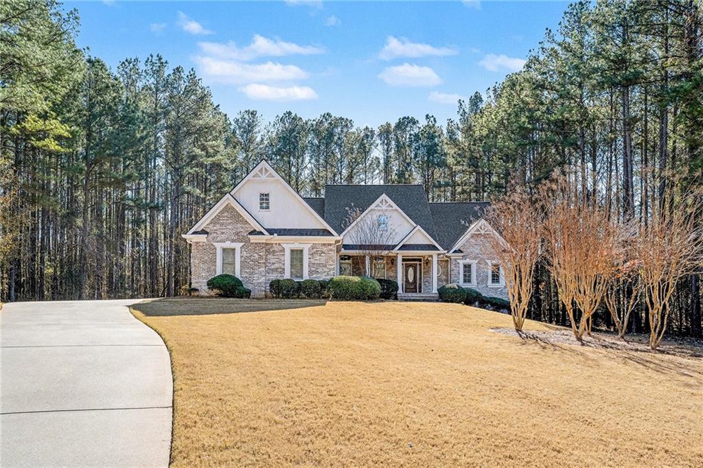 390 Glengarry Chase