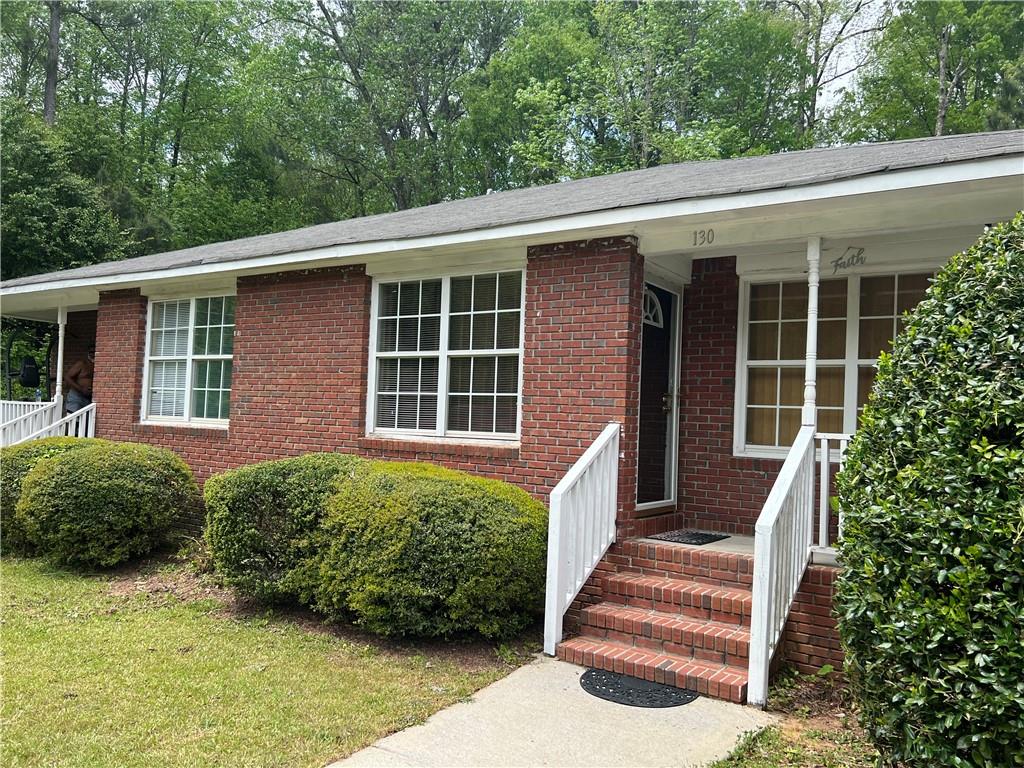 111 Doves Ln Property Photo 1