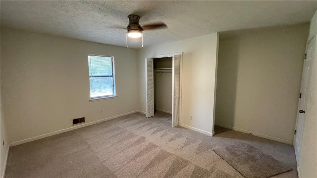 111 Doves Ln Property Photo 6
