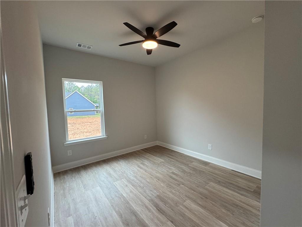2057 N. Hicks Rd. Property Photo 5