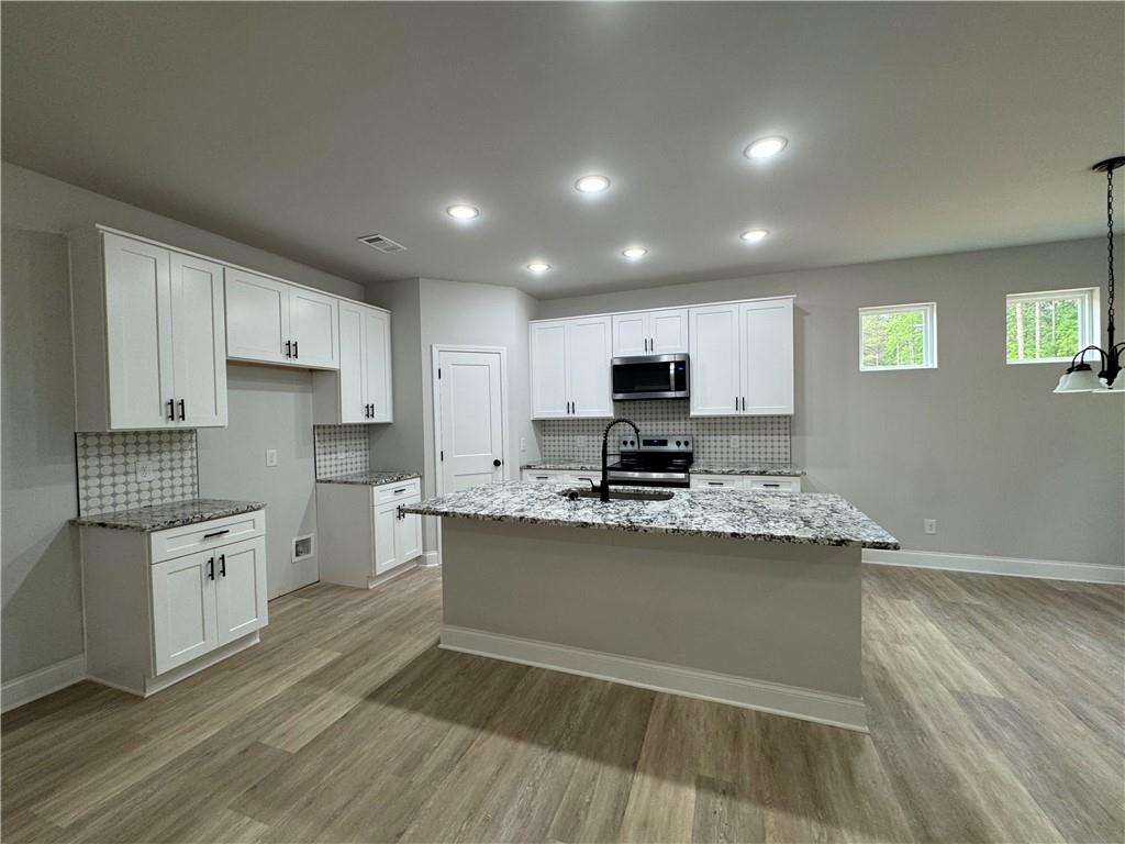 2057 N. Hicks Rd. Property Photo 11