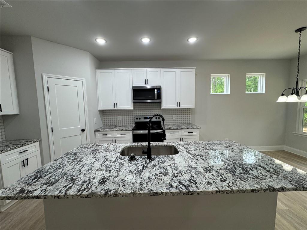 2057 N. Hicks Rd. Property Photo 12