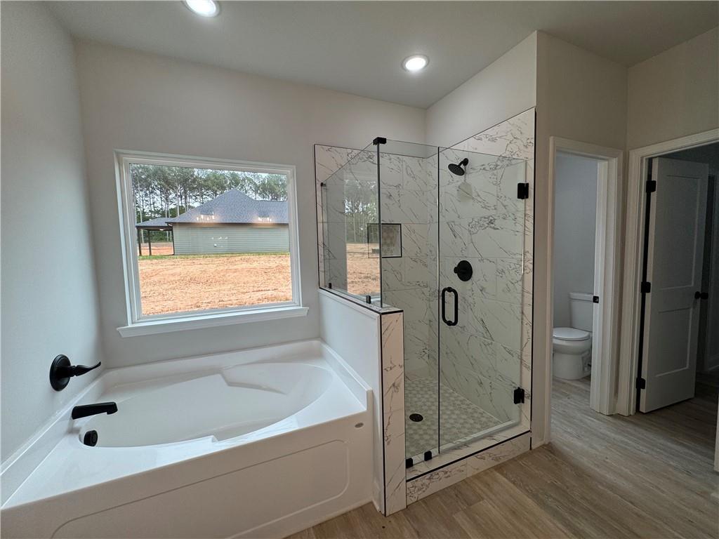 2057 N. Hicks Rd. Property Photo 17