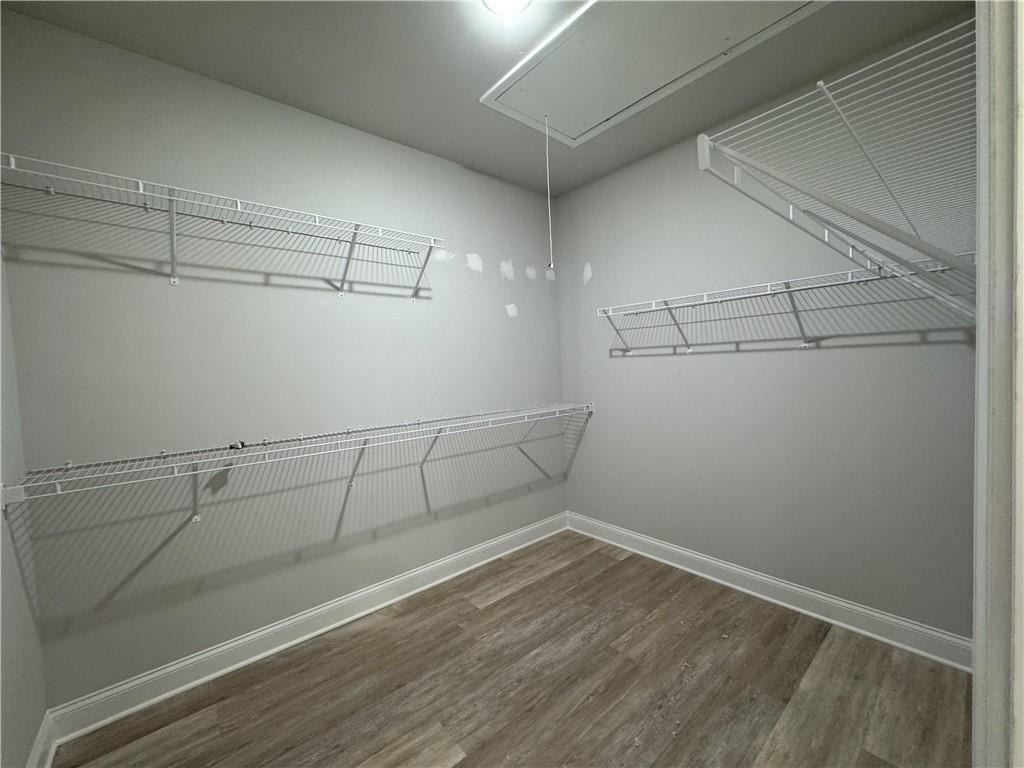 2057 N. Hicks Rd. Property Photo 18