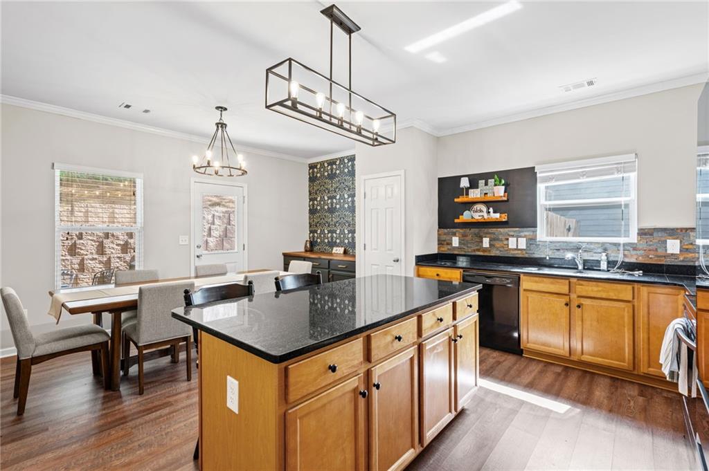 6407 Barker Station Walk Property Photo 1