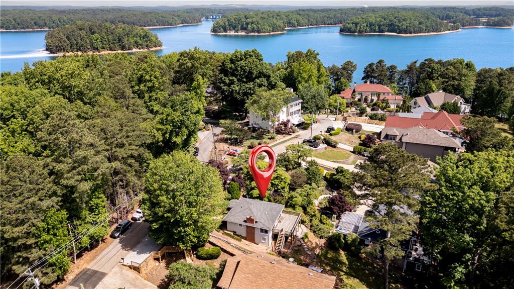 6381 Lakeview Drive Property Photo 1