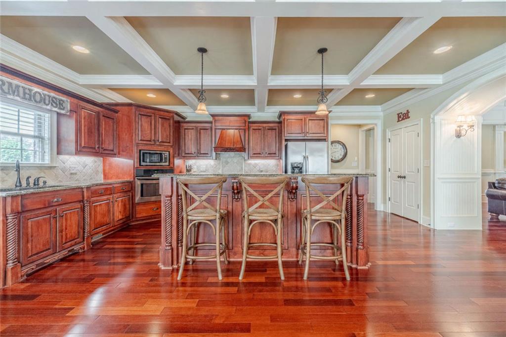 2124 Stonegate Way Property Photo 13