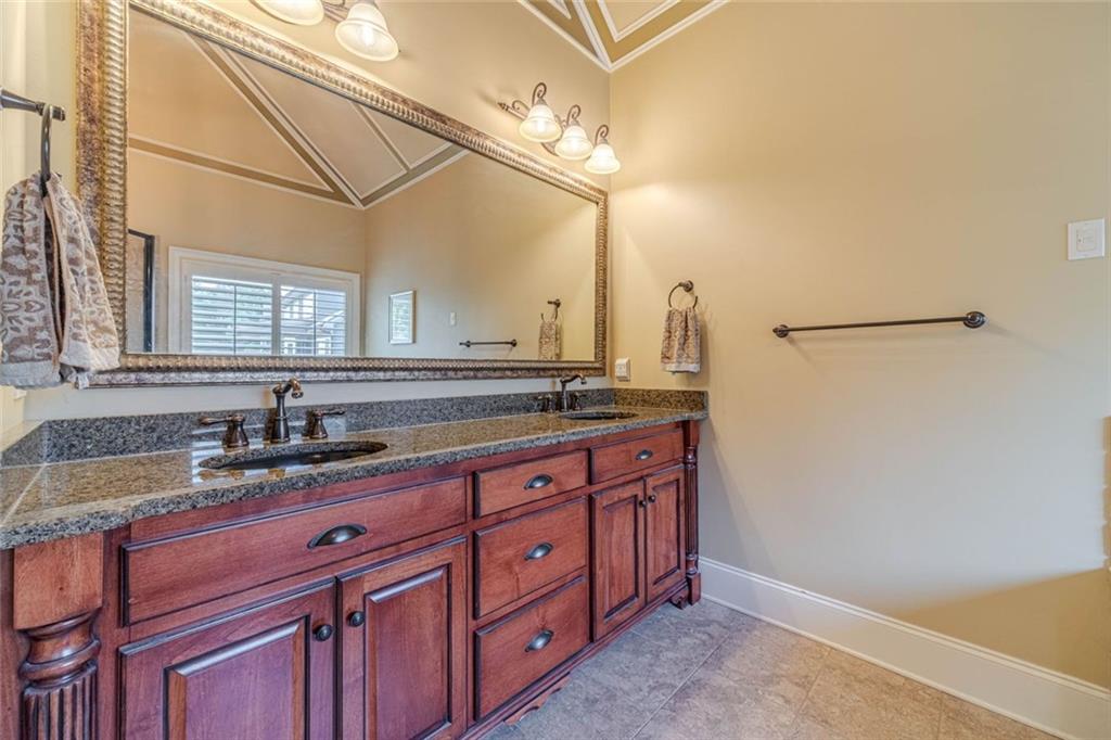 2124 Stonegate Way Property Photo 23