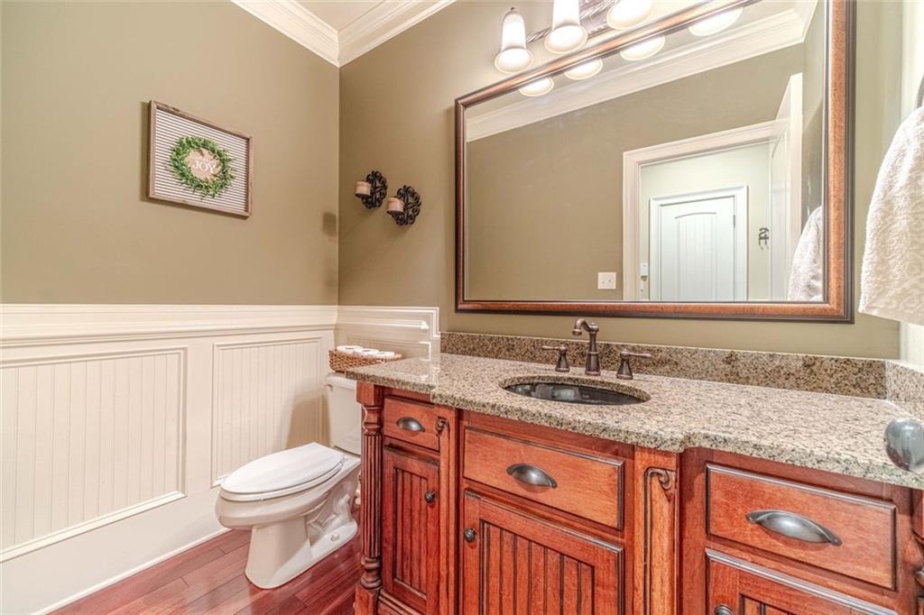 2124 Stonegate Way Property Photo 30