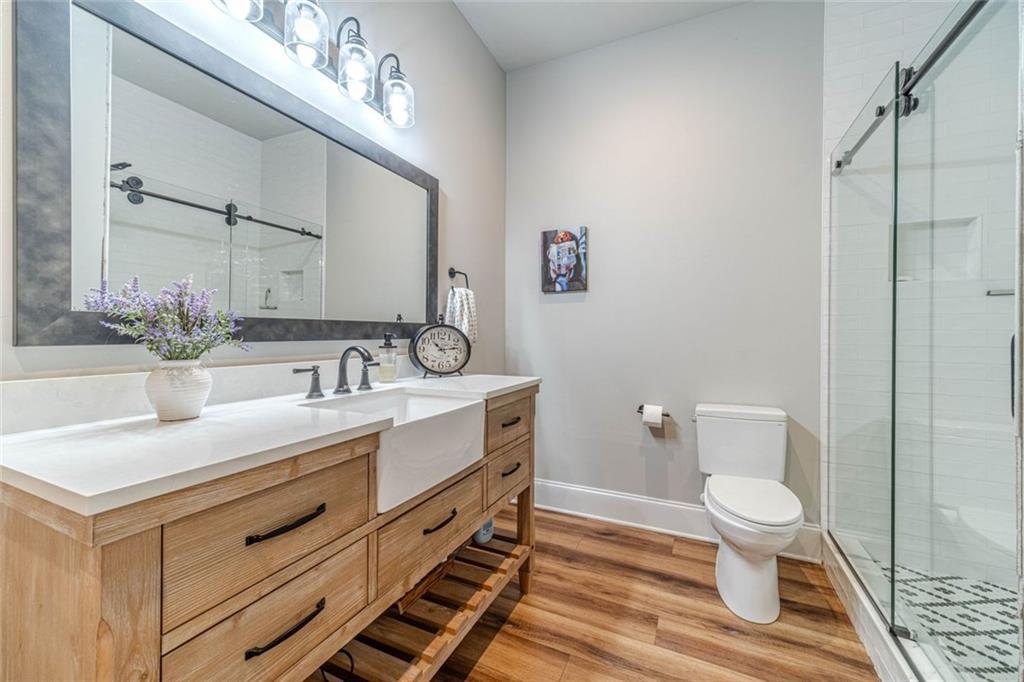 2124 Stonegate Way Property Photo 35
