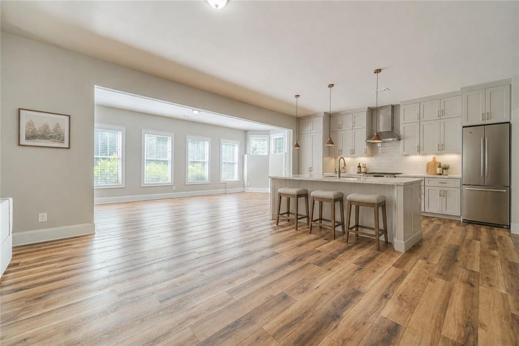 2124 Stonegate Way Property Photo 36