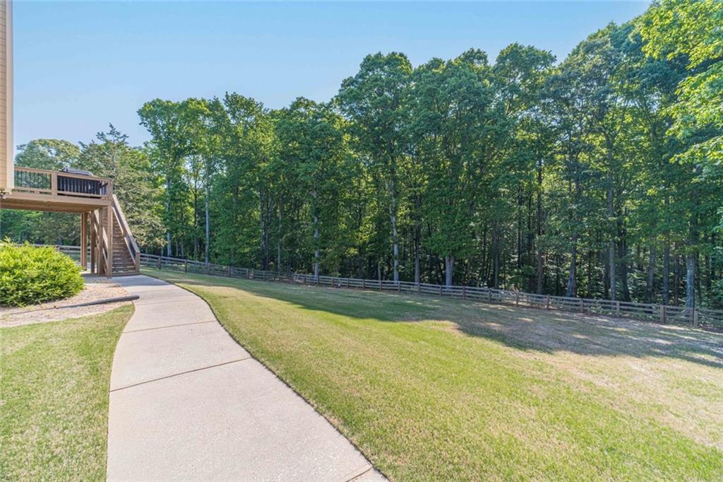 2124 Stonegate Way Property Photo 46