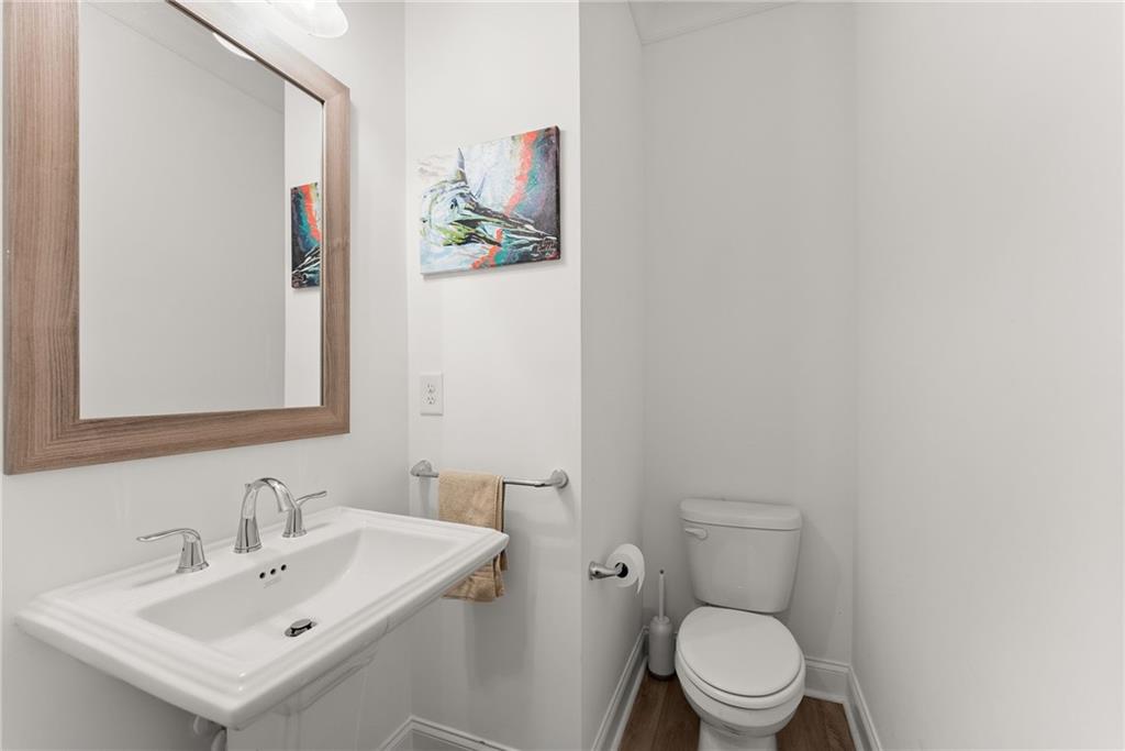 320 Olmstead Way Property Photo 19