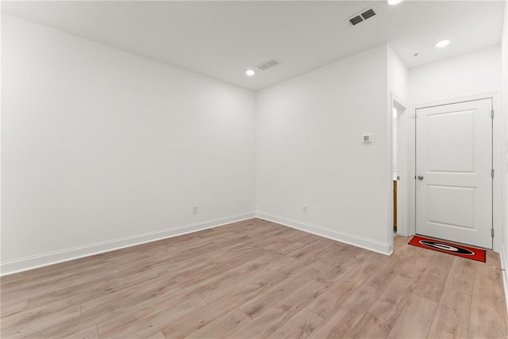 320 Olmstead Way Property Photo 34