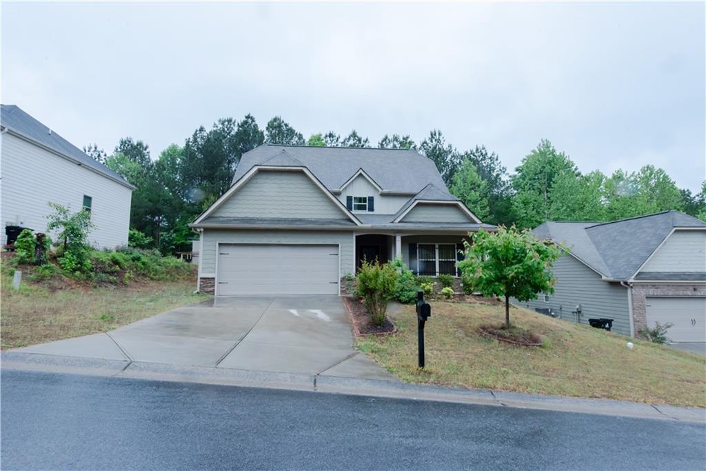 412 Clematis Court