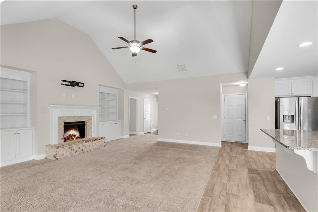 320 Lokeys Lane Property Photo 11