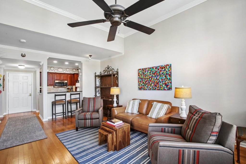 2512 River Green Drive Property Photo 1