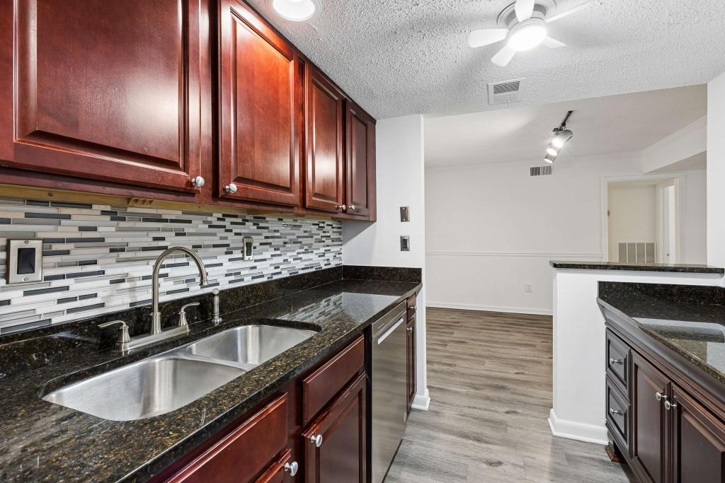6900 Roswell Road Unit Q6 Property Photo 18