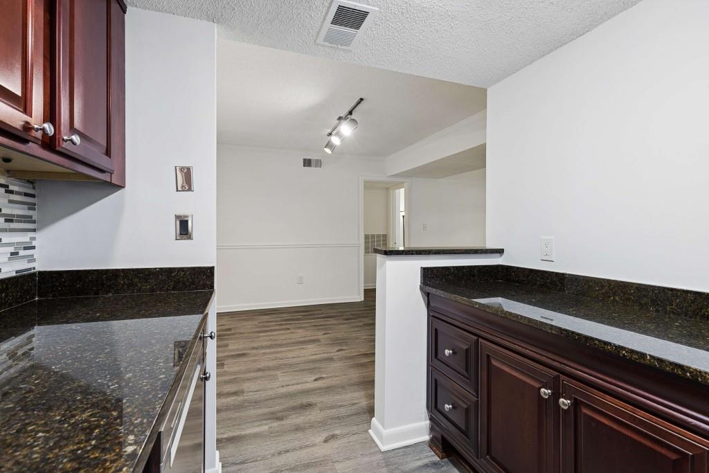 6900 Roswell Road Unit Q6 Property Photo 19