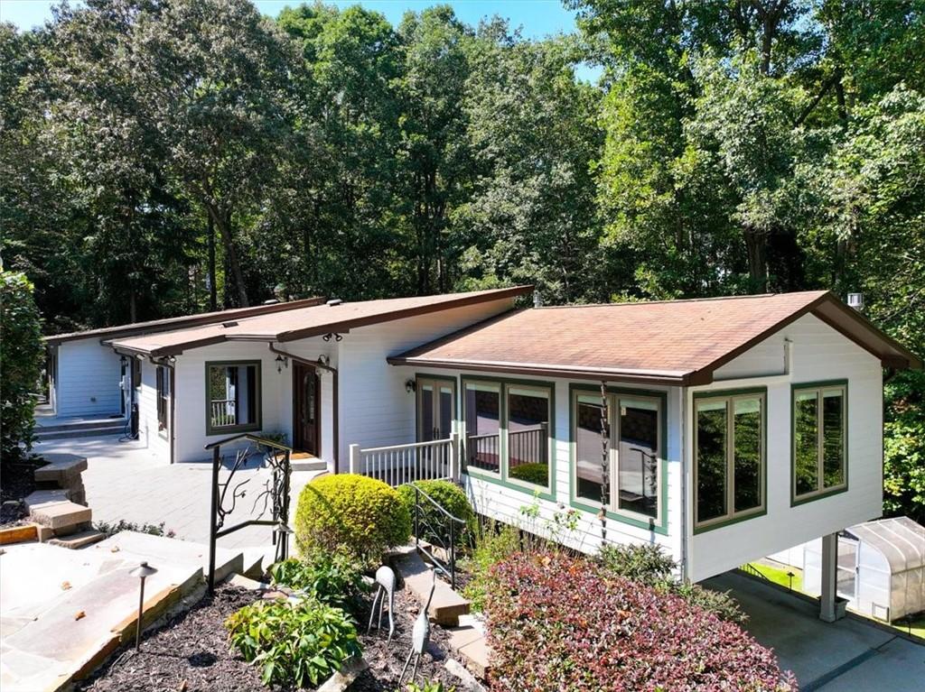23 Blue Heron Point Property Photo 3