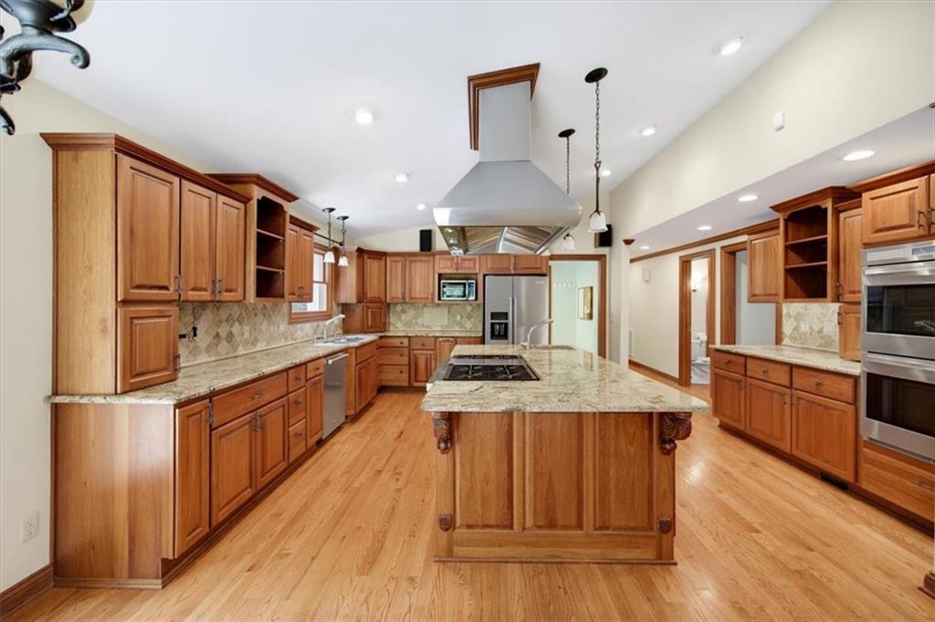 23 Blue Heron Point Property Photo 24