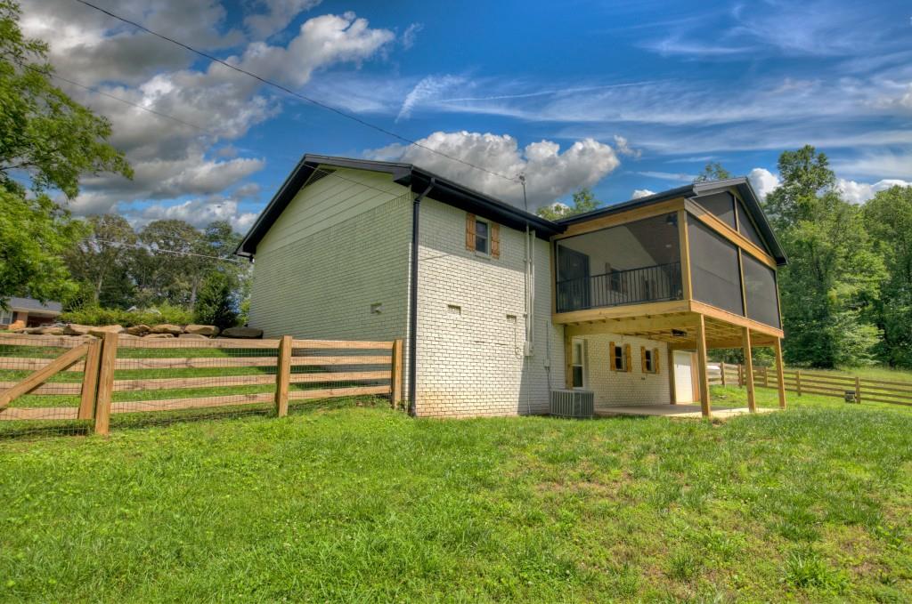 975 Goss Road Property Photo 44