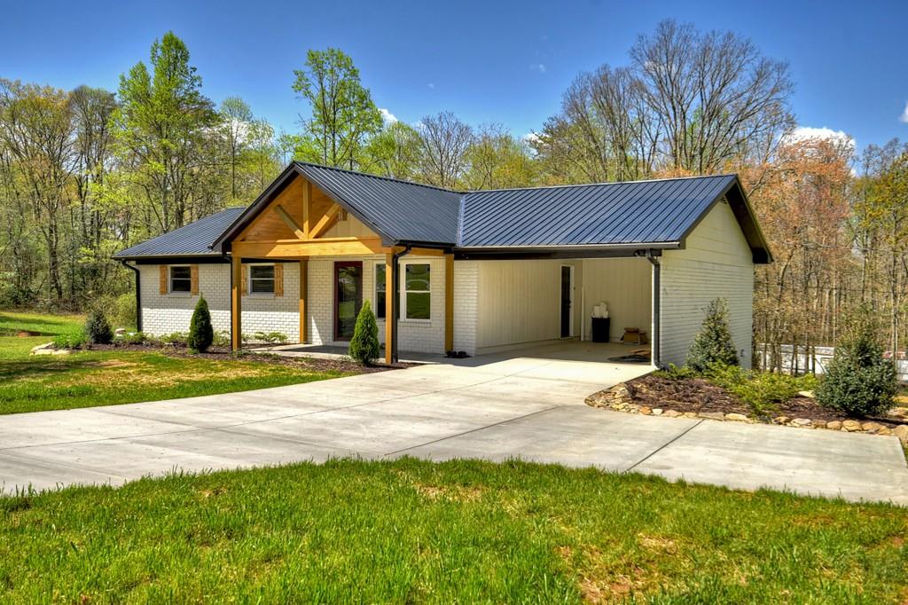 975 Goss Road Property Photo 46