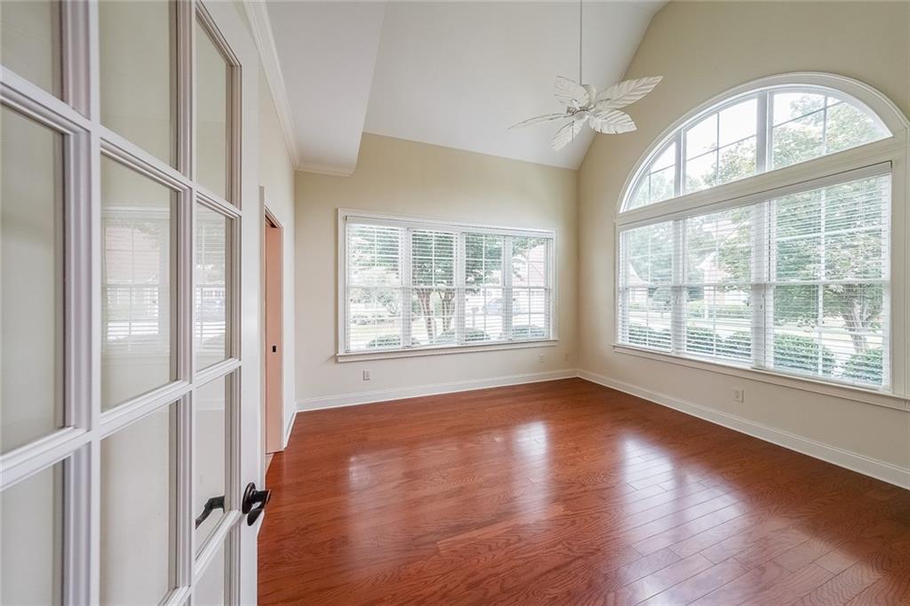 2314 Sandy Oaks Drive Property Photo 7