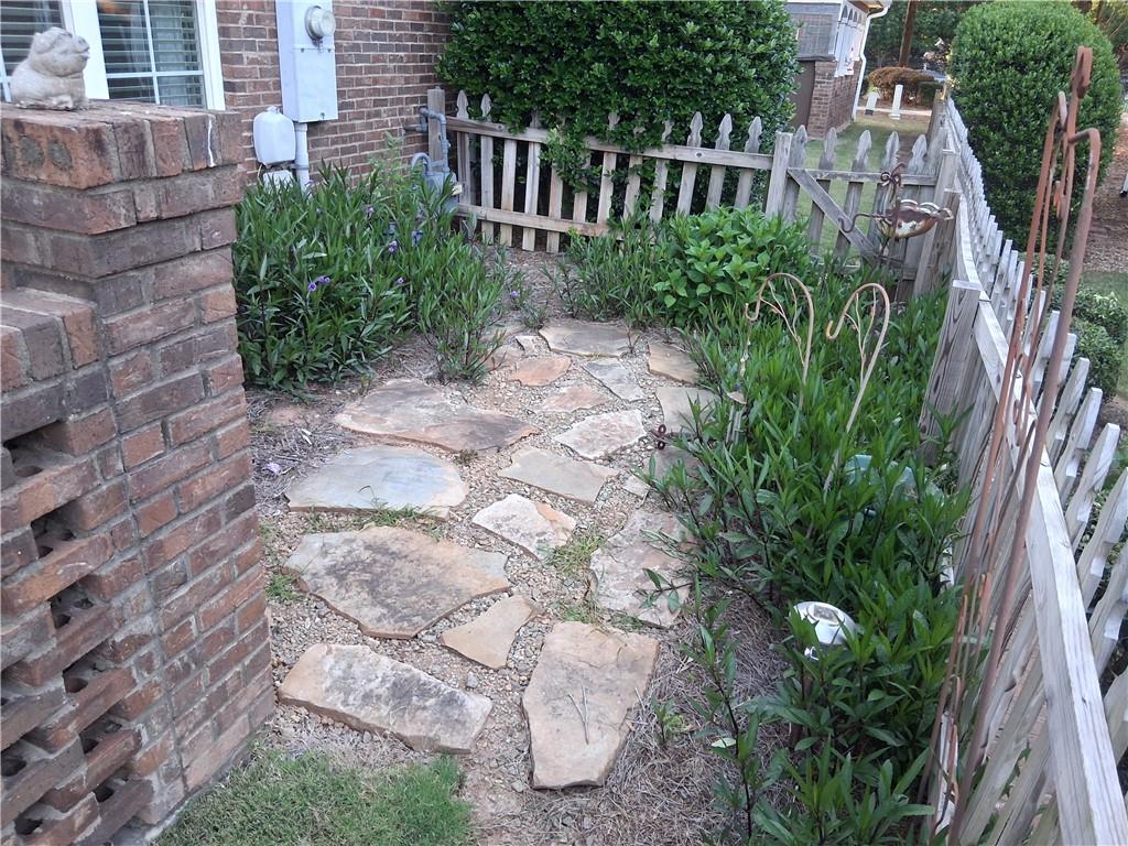 2314 Sandy Oaks Drive Property Photo 42