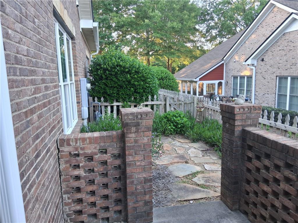 2314 Sandy Oaks Drive Property Photo 44