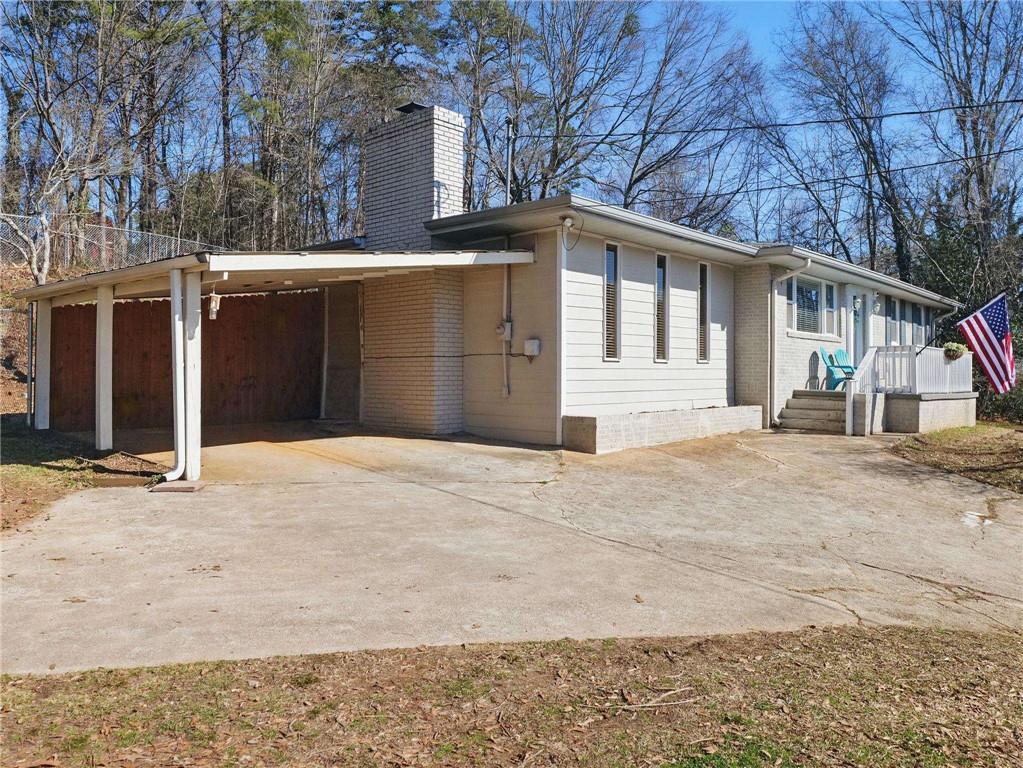 2093 Beverly Road Property Photo 9