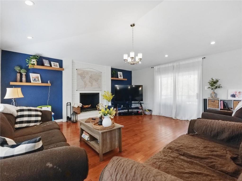 2093 Beverly Road Property Photo 16