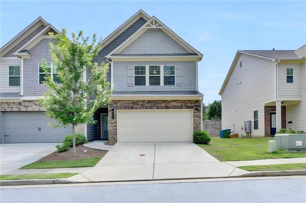 2744 Shetley Creek Drive Property Photo 1