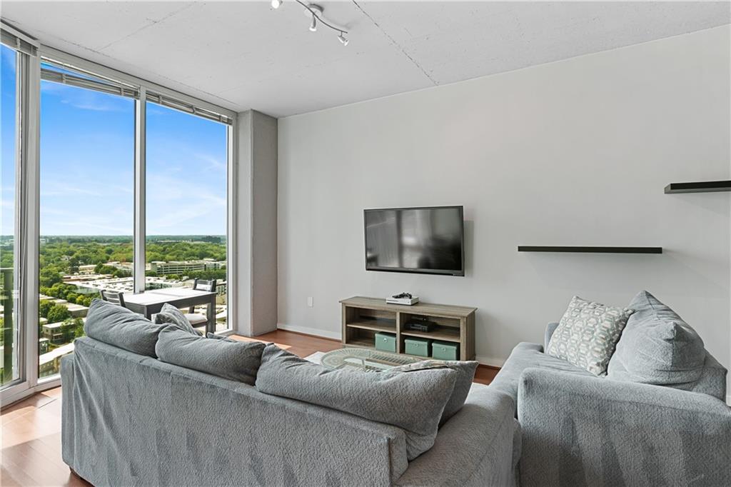 361 17th Street NW Unit 2115 Property Photo 1
