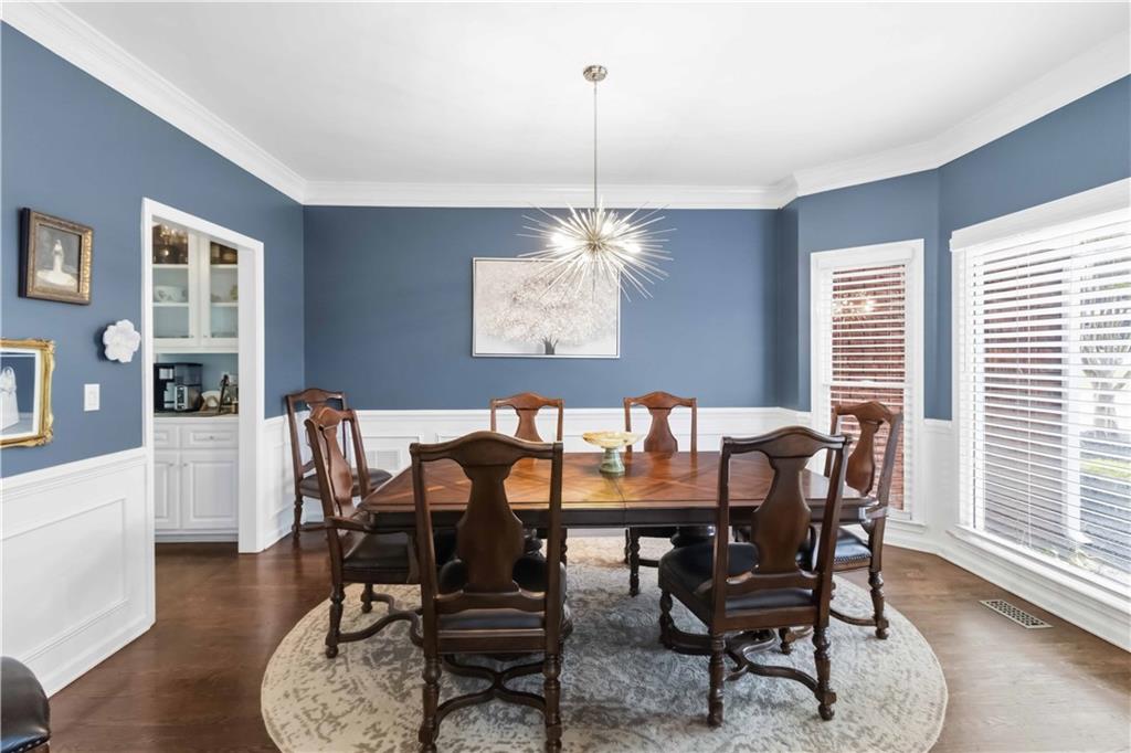 1405 Lamont Circle Property Photo 13