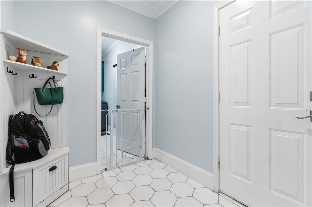 1405 Lamont Circle Property Photo 27