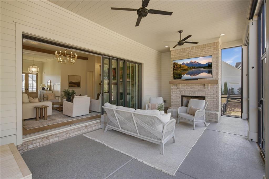 4455 Palmetto Lane Property Photo 8