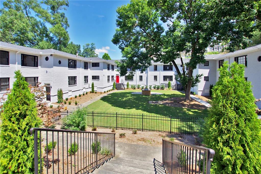99 Peachtree Memorial Drive Unit C2