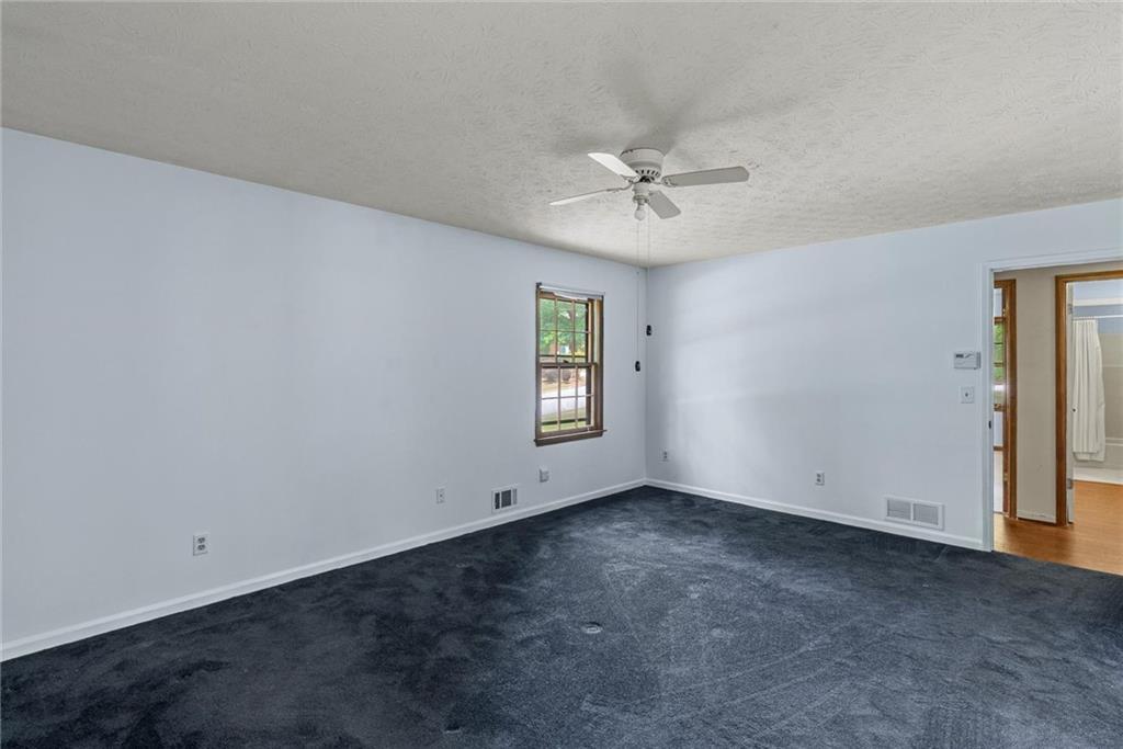 3047 Sanibel Drive Property Photo 13