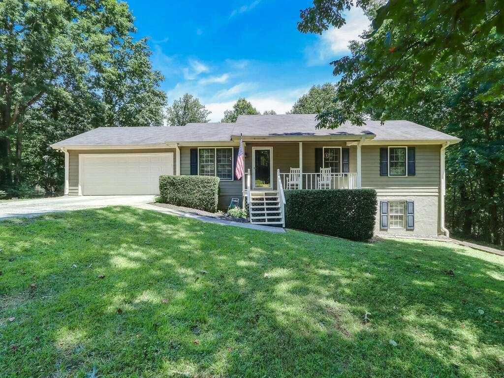 5361 Hog Mountain Road Property Photo 1