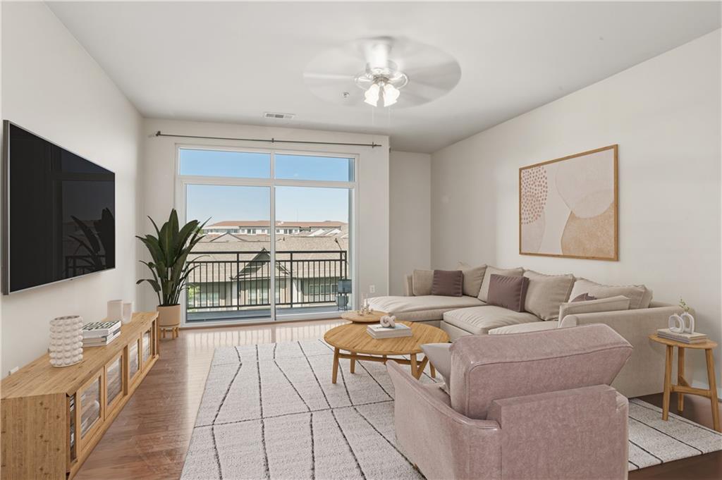711 Cosmopolitan Drive Ne Unit 353 Property Photo 1