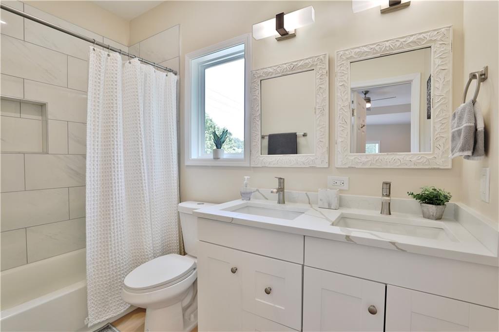 2125 Clay Road Property Photo 16