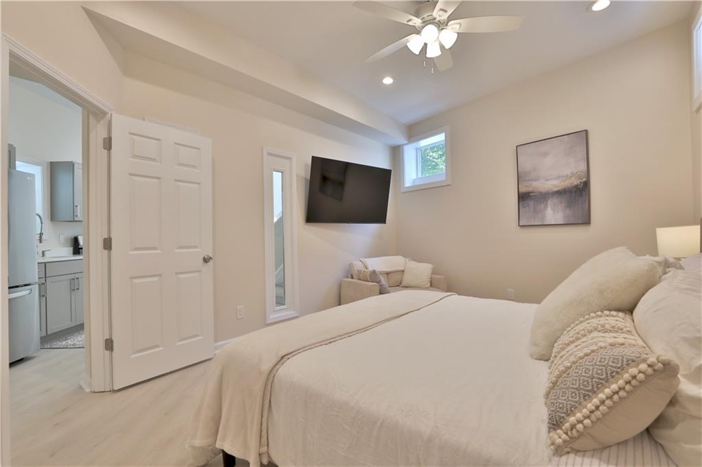 2125 Clay Road Property Photo 21