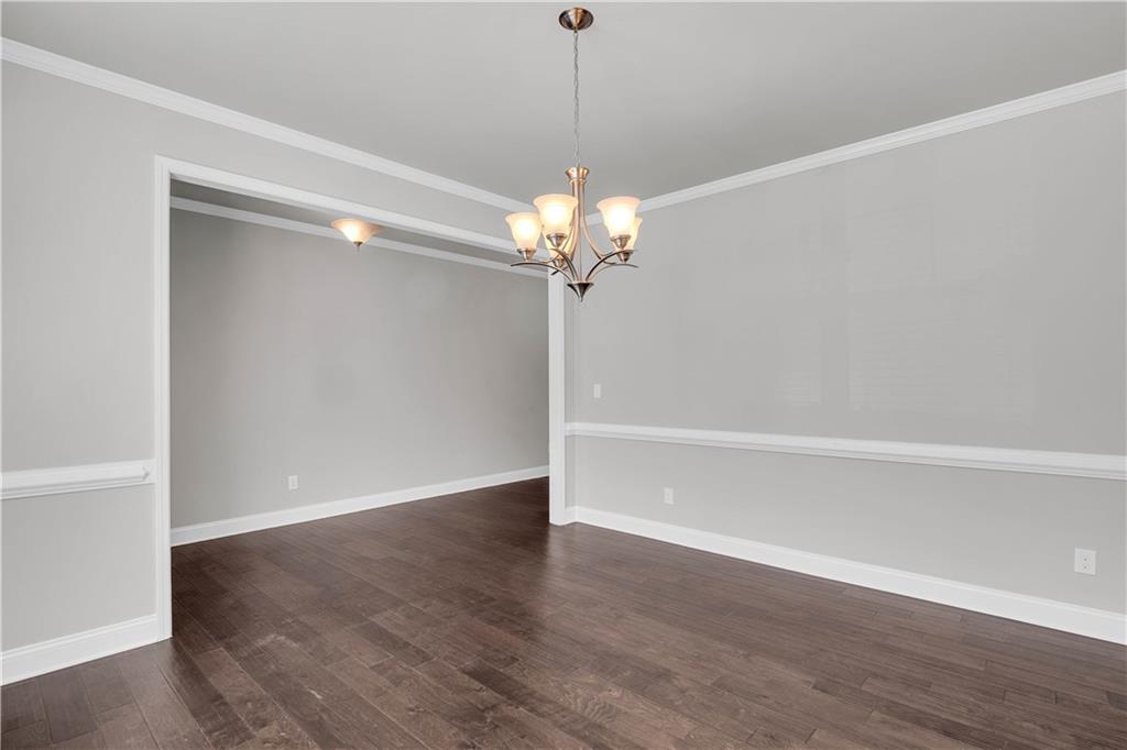 1212 Ida Woods Lane Property Photo 3