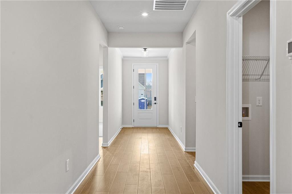 1590 Savory Way Property Photo 3