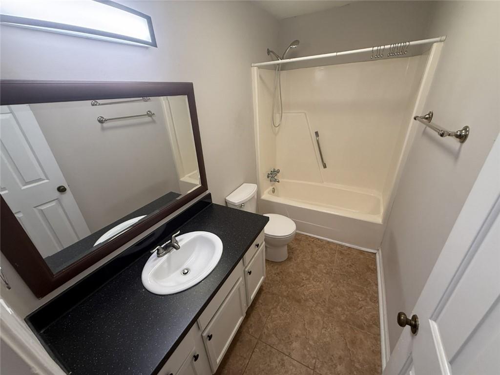 2906 Webb Bridge Road Property Photo 15
