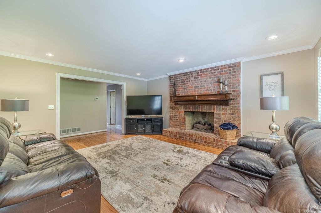 816 Mcdaniel Street Property Photo 12